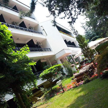 Hotel Pela Ohrid Buitenkant foto