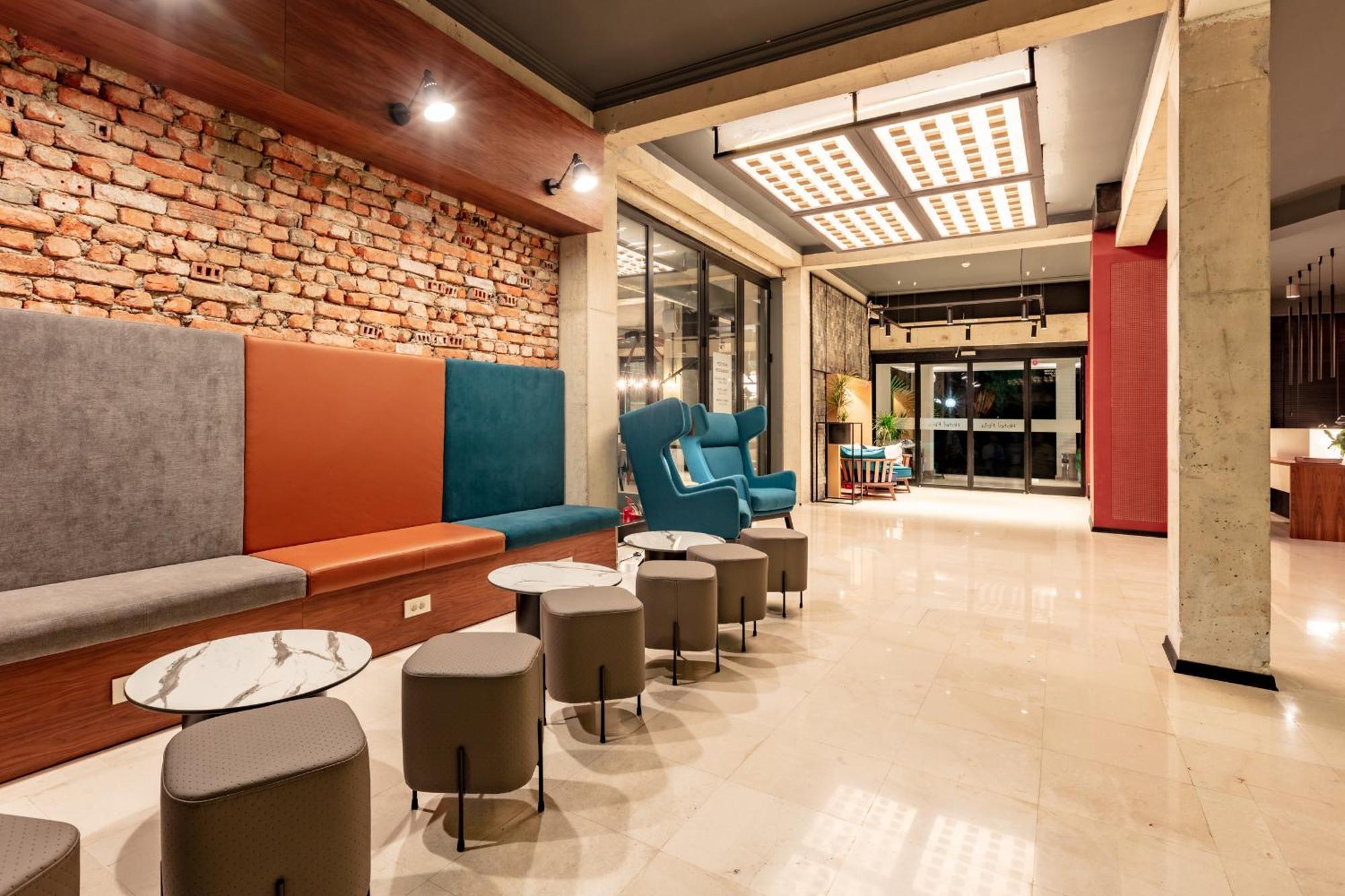 Hotel Pela Ohrid Buitenkant foto