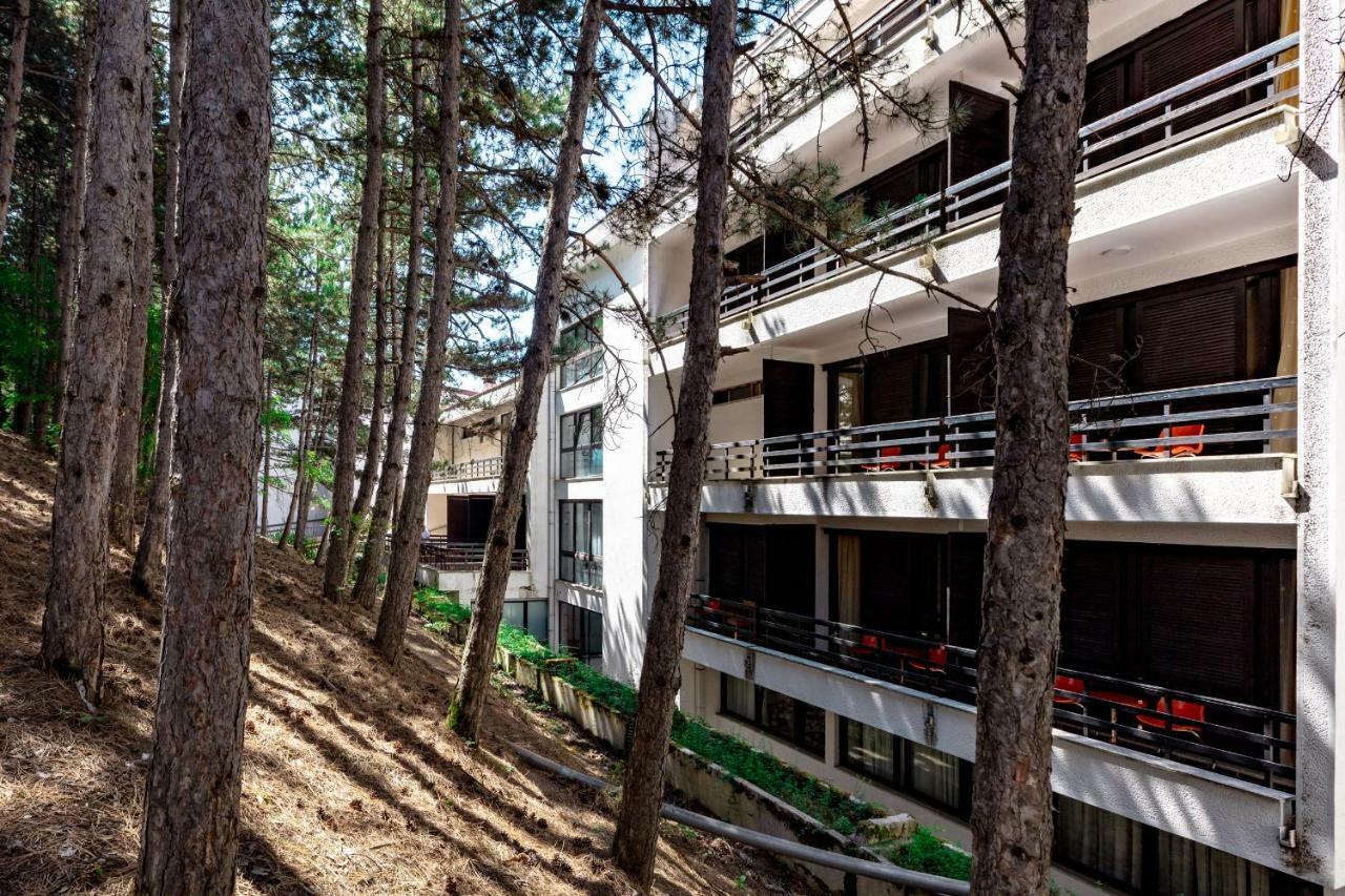 Hotel Pela Ohrid Buitenkant foto