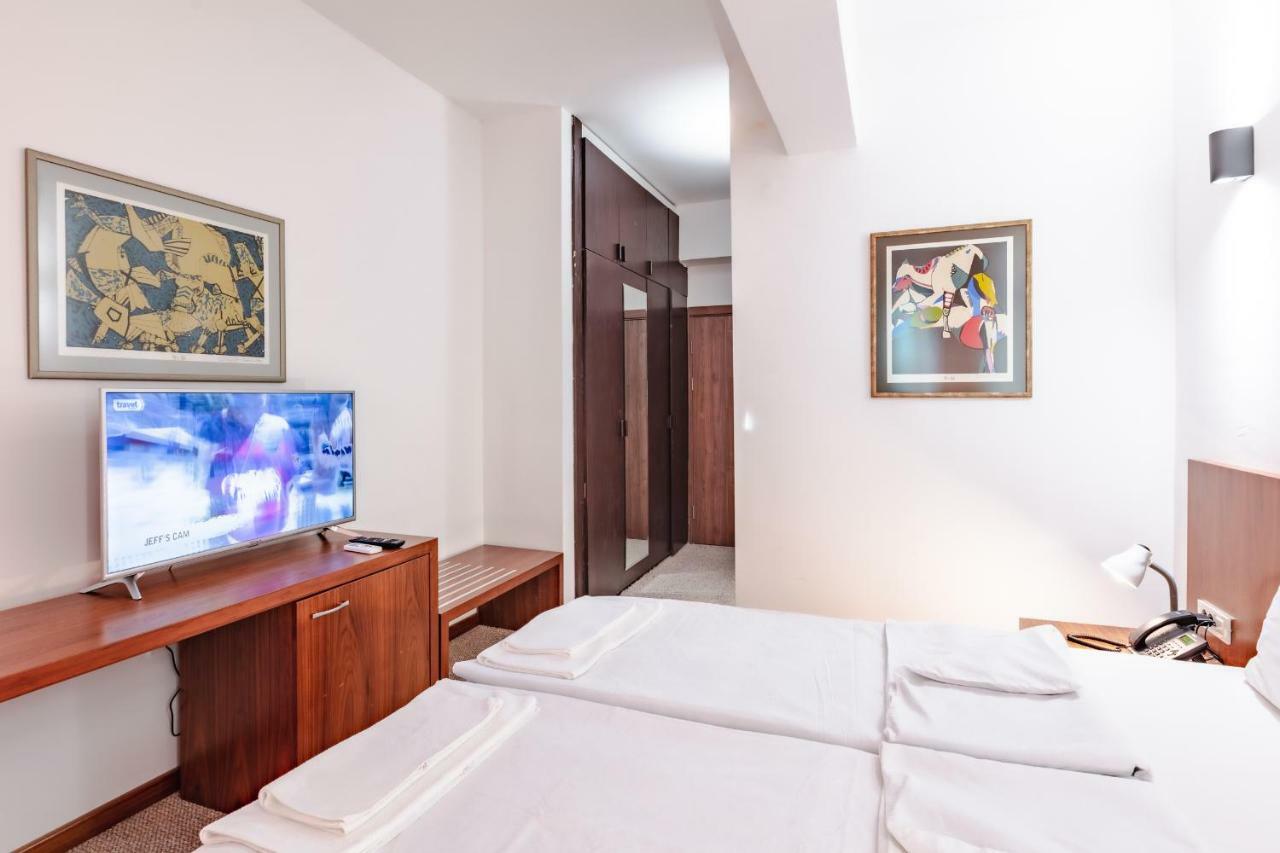 Hotel Pela Ohrid Buitenkant foto