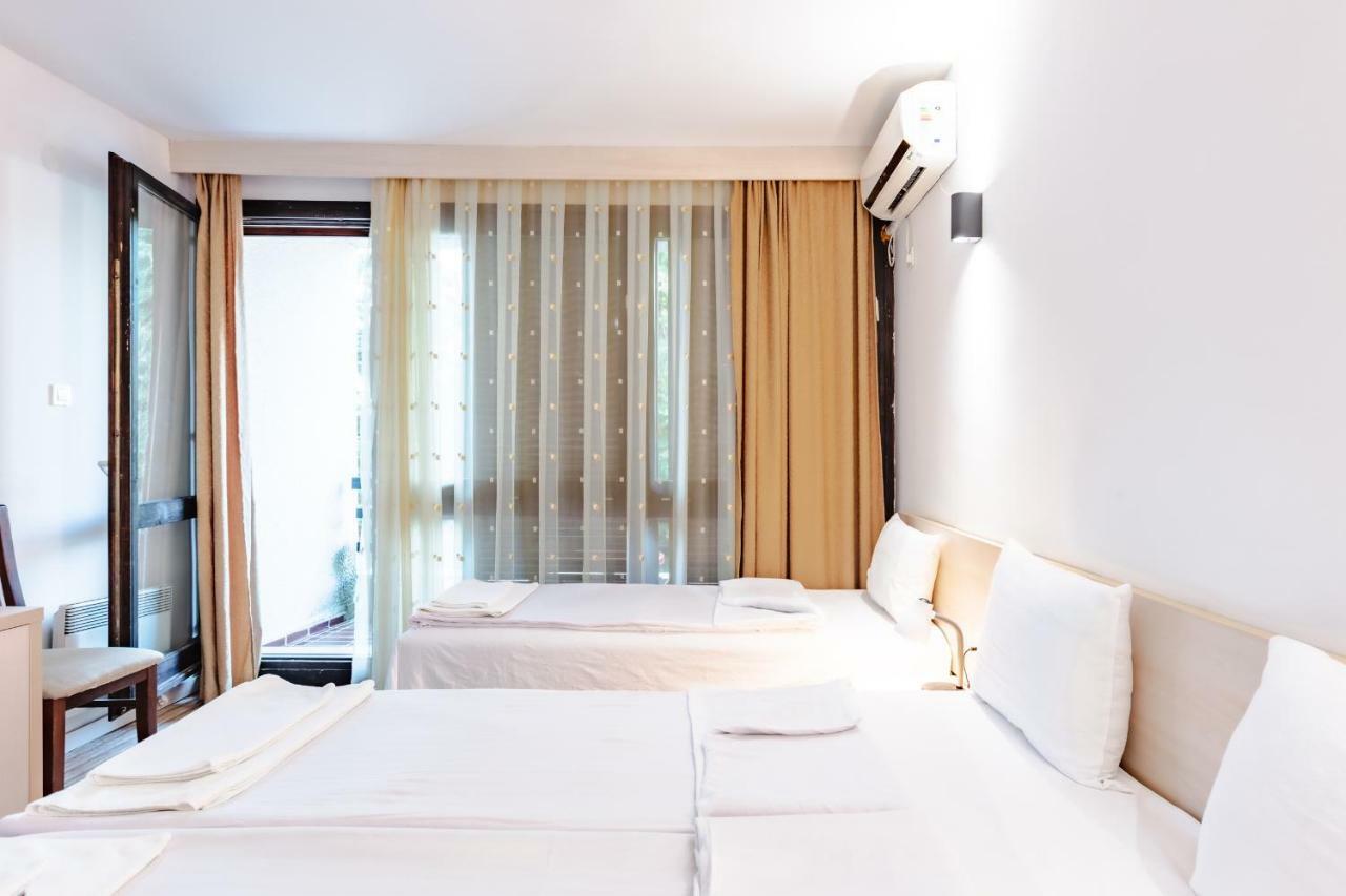 Hotel Pela Ohrid Buitenkant foto