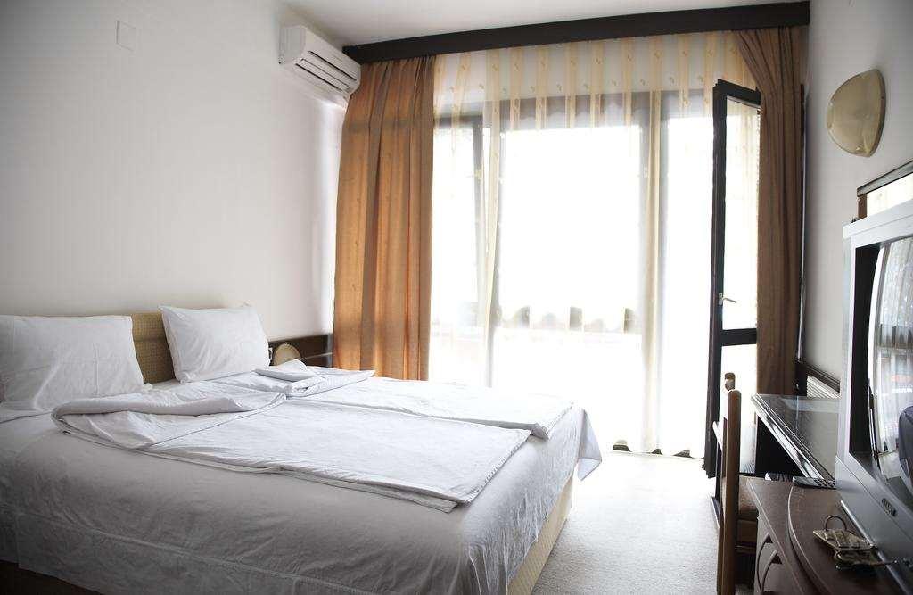 Hotel Pela Ohrid Kamer foto