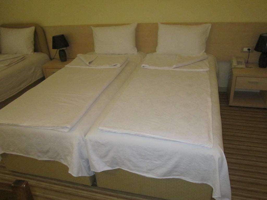 Hotel Pela Ohrid Kamer foto